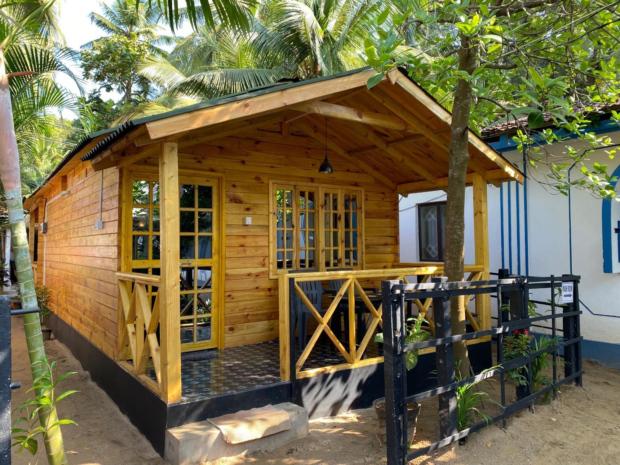 Chill Out Jasmine Restaurant Bar Rooms Palolem Luaran gambar